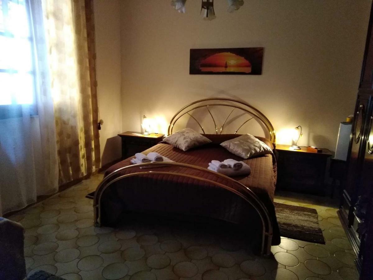 Home Vivaldi 卡斯泰拉马莱 外观 照片
